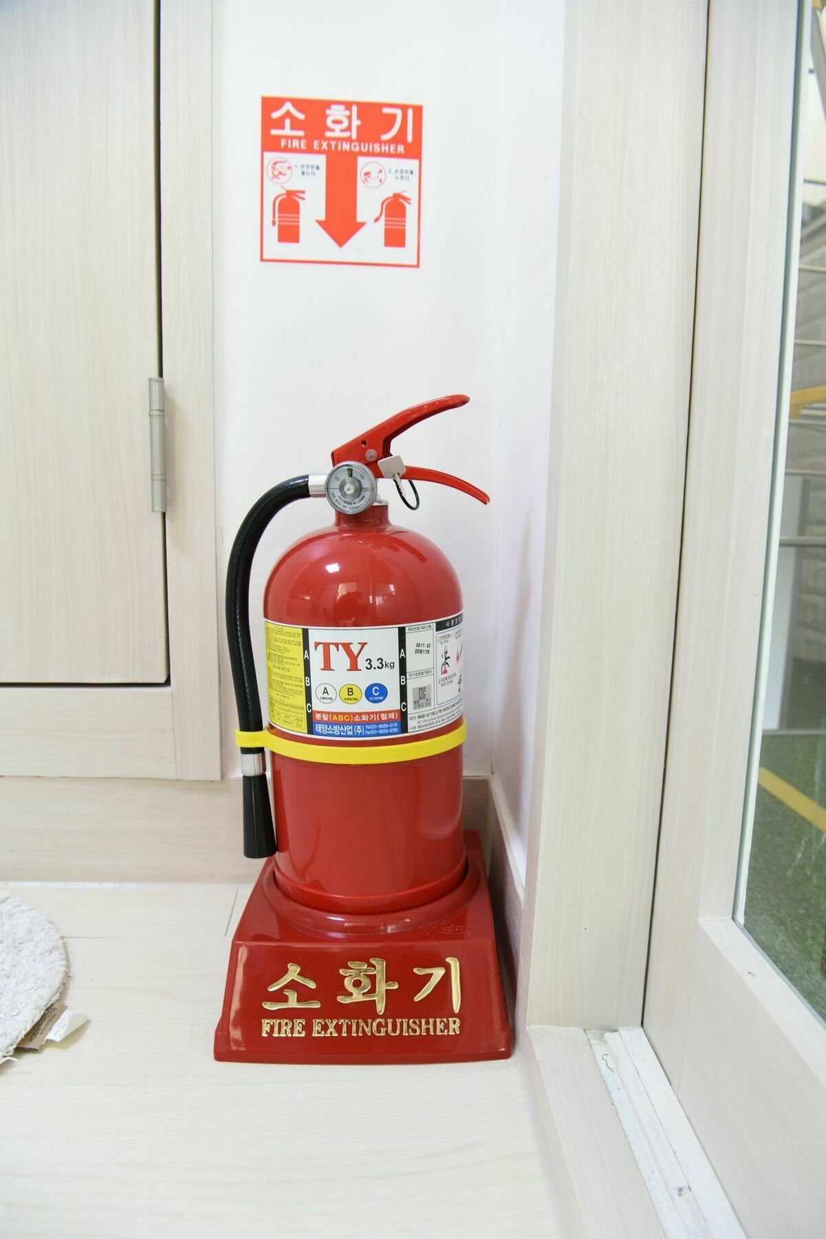 Jw Stay In Hongdae Seoul Exterior photo